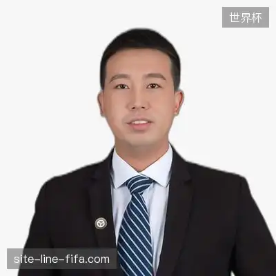 韩英